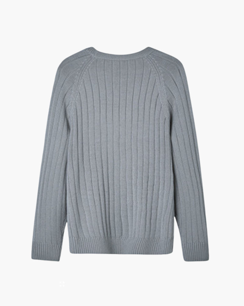100% Premium Wool Sweater - Image 3